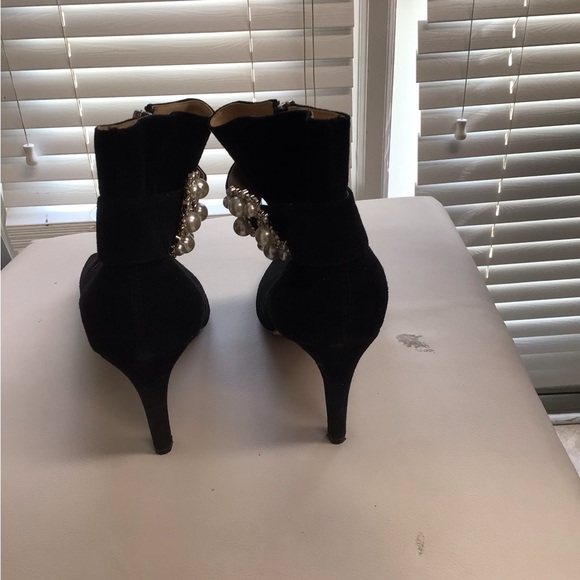 Neiman Marcus Suede Open Toe Shoes 9 - Picture 7 of 12
